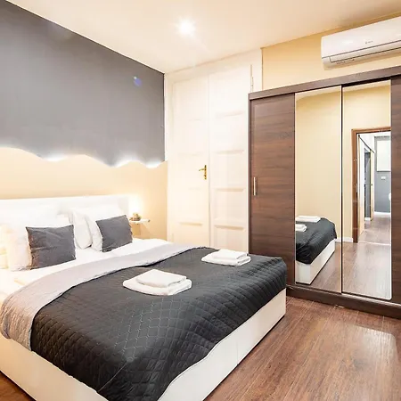 Apartamento Huge Warm Luxury