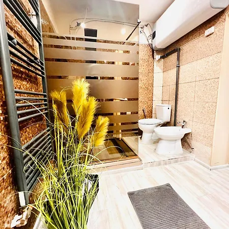 Huge Warm Luxury Apartmán *