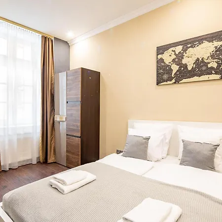 Apartamento Huge Warm Luxury Budapest