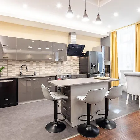 Apartamento Huge Warm Luxury Budapest